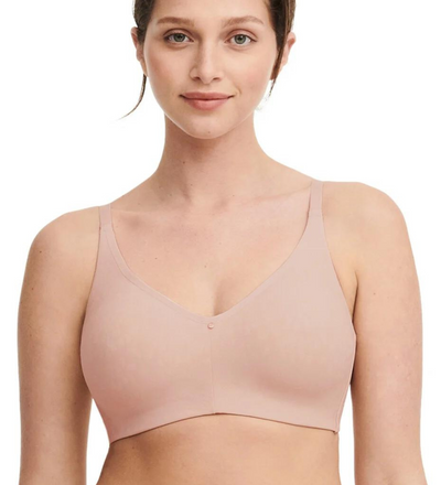 Chantelle High Impact Everyday Sport Bra - Rose / Stardust - An Intimate  Affaire