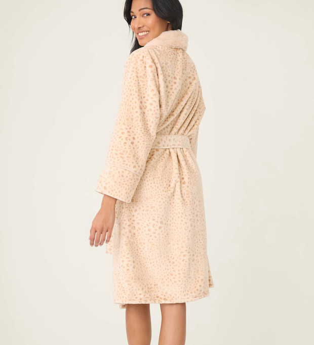 PJ SALVAGE Luxe Plush Leopard Print Robe - Champage