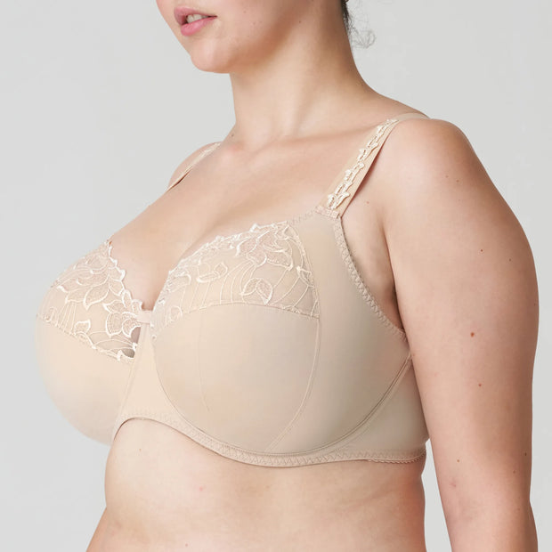Parfait P5272 Enora Whisper Blue Underwired Full Cup Minimizer Bra 30D :  : Clothing, Shoes & Accessories