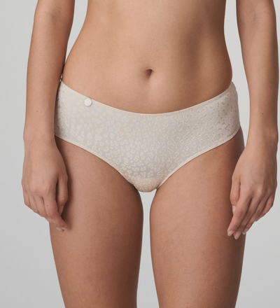 Jaspe INVISIBLE Mid Waist Panty Short – Enticing Shapes