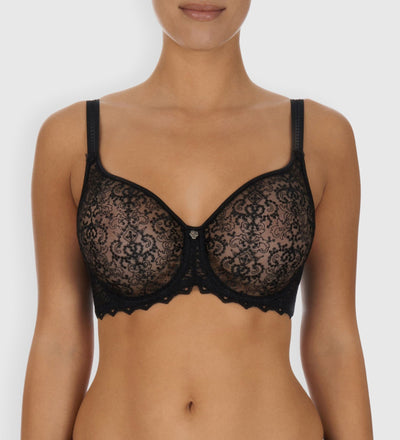 The seam-free cups guarantee the ultimate in comfort for all types of busts. This bra is designed to meet the brand's high standards in terms of comfort and support. The classic moulded cup bra is available up to cup size G.